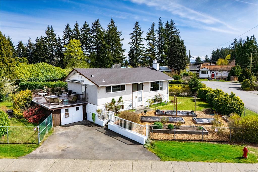 571 Maria Grove, 1032726, BC,