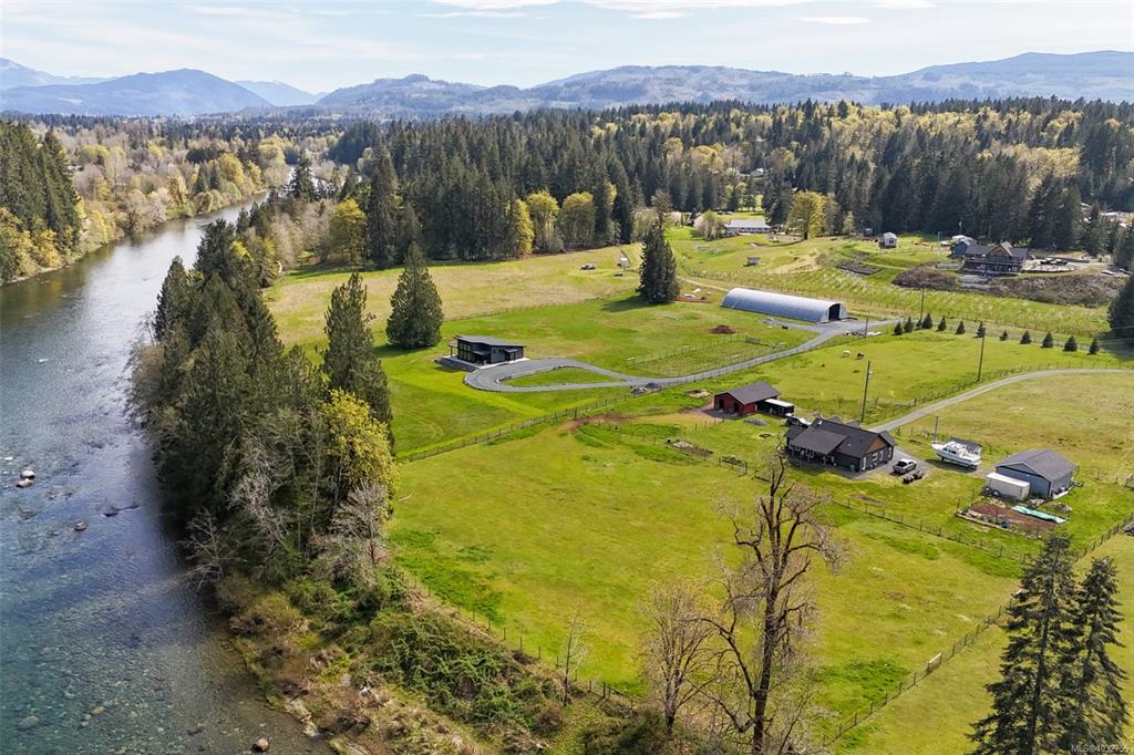 6593 Vista Rd, 1032755, BC,
