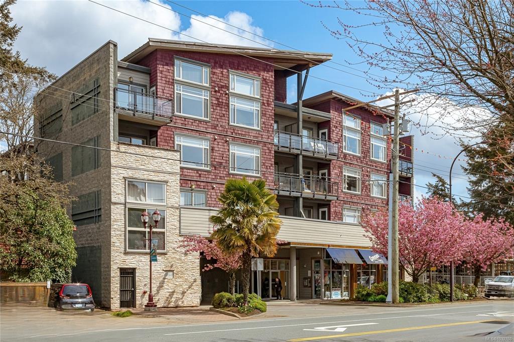 844 Goldstream Ave, 1032760, BC,