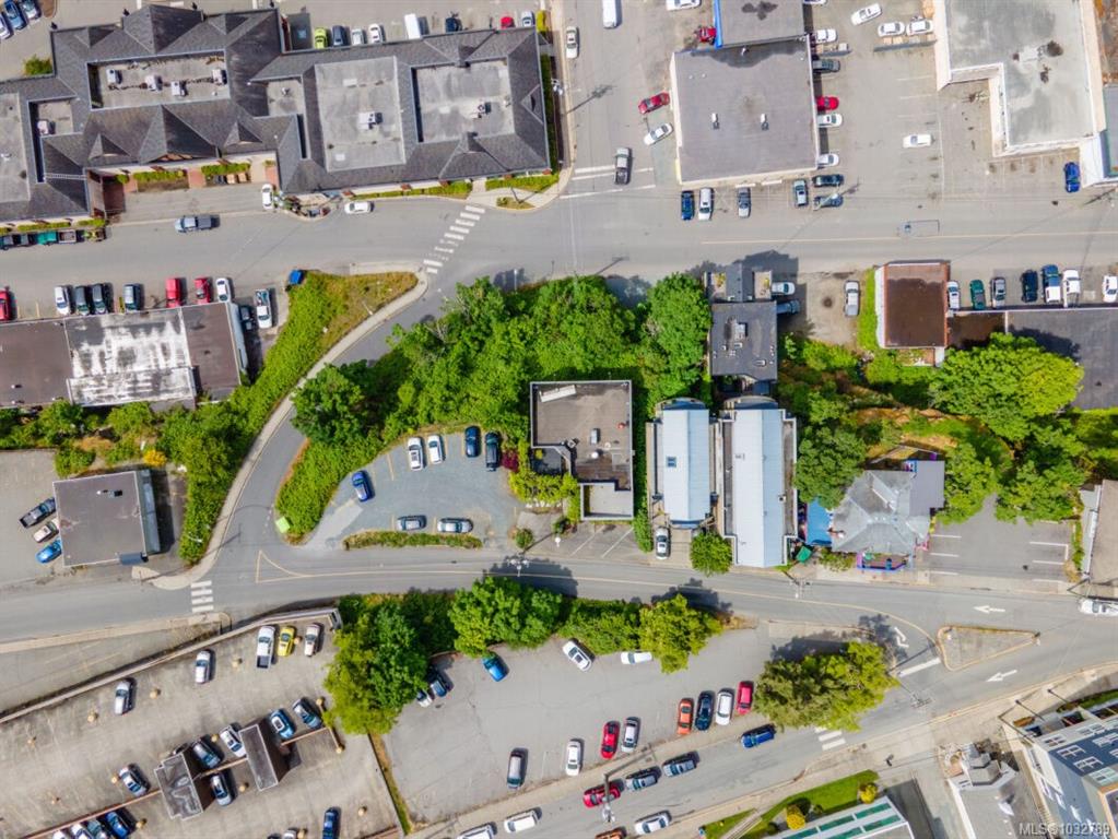 MLS® listing #31080471 for sale located at 77 85 Skinner St