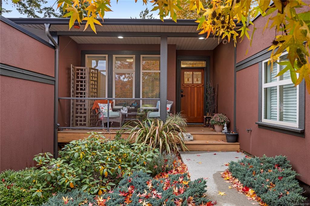 4921 Coral Way, 1032799, BC,