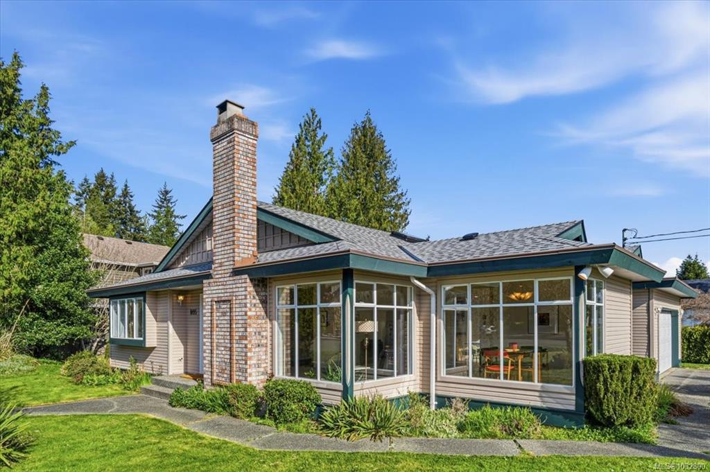 1095 Pepper Pl, 1032800, BC,