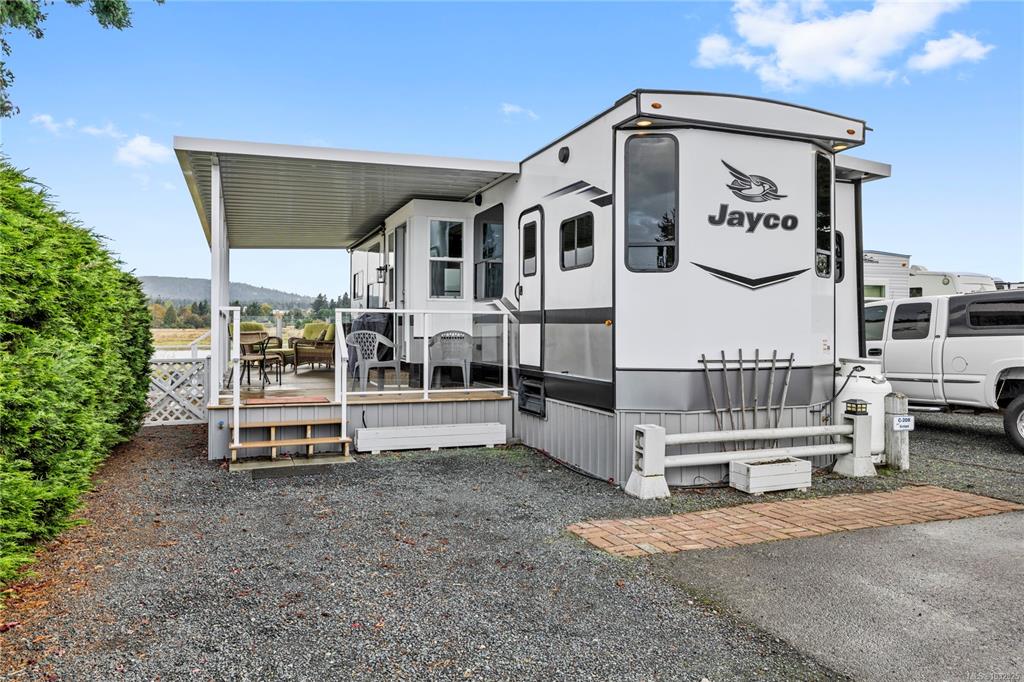 Second View of 200 Corfield St, Parksville, BC, V9P 2H5