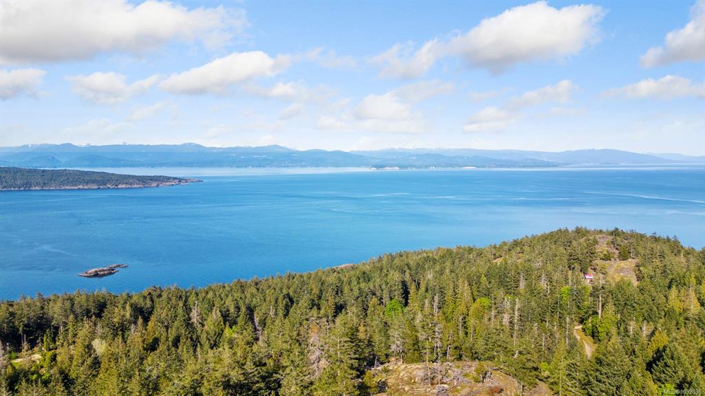 Third View of 8 Windham Rd, Lasqueti Island, BC, V0R 2J0
