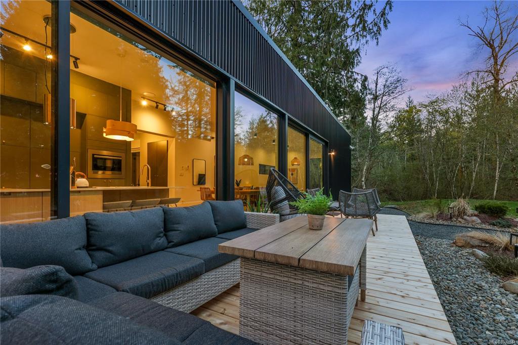 4638 4628 Forbidden Plateau Rd, 1032844, BC,