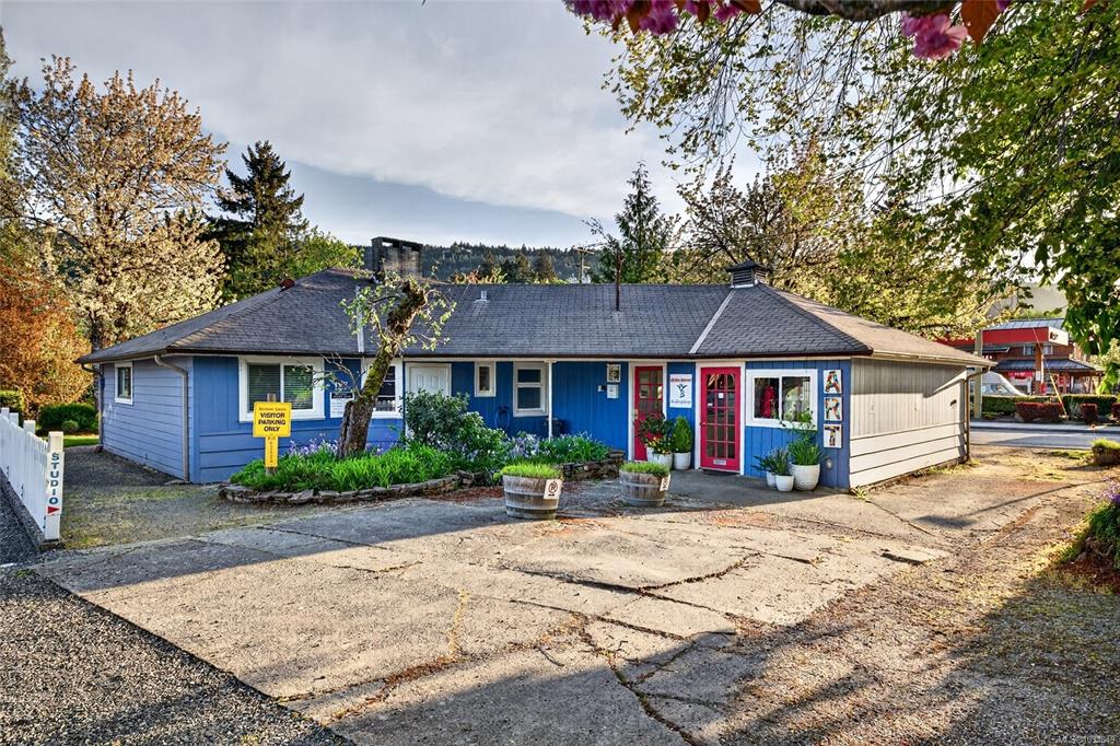 MLS® listing #31085110 for sale located at 127 Rainbow Rd