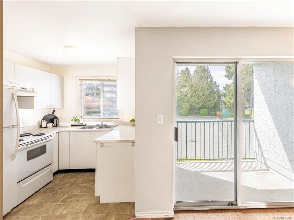 1050 Braidwood Rd, 1032881, BC,