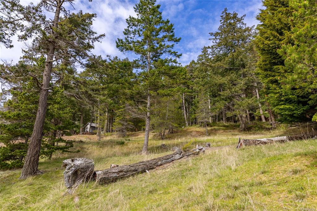 Fourth View of 122 Cliffside Rd, Saturna Island, BC, V0N 2Y0