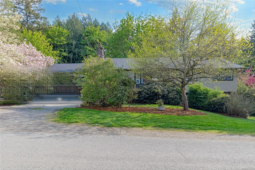 1005 Sluggett Rd, 1032904, BC,