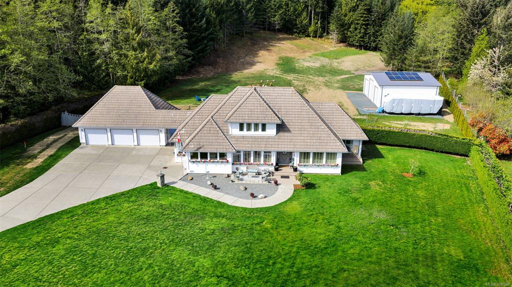 2304 Boulding Rd, 1032940, BC,