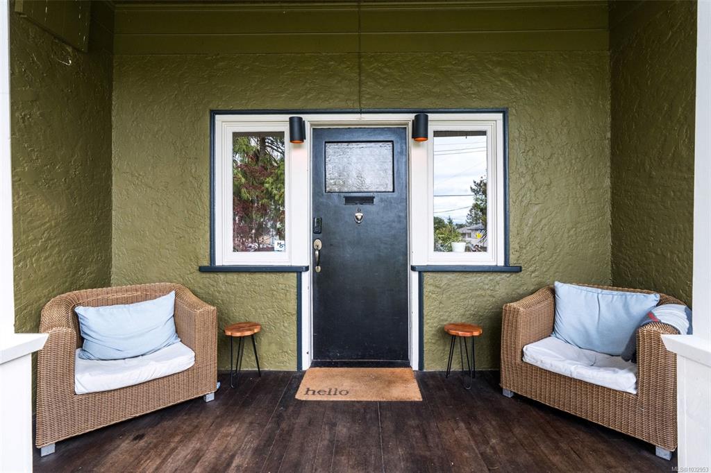 Fifth View of 755 Wilson St, Victoria, BC, V9A 3H4