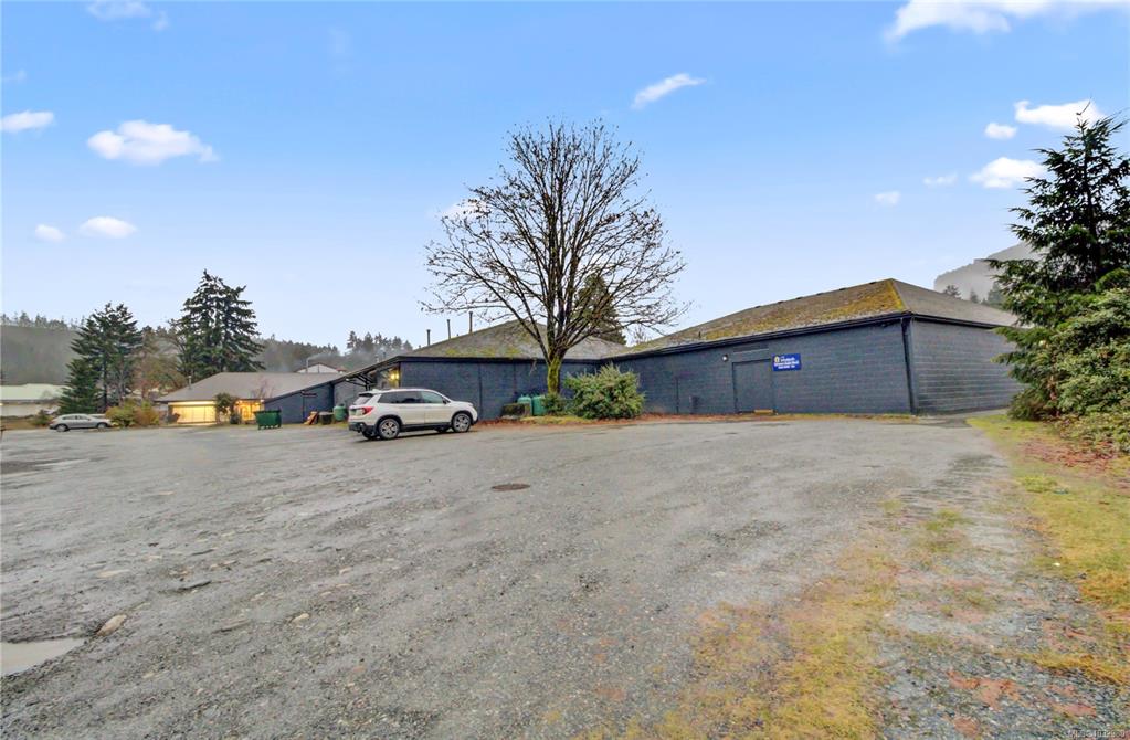 MLS® listing #31093422 for sale located at 375 Nimpkish Dr