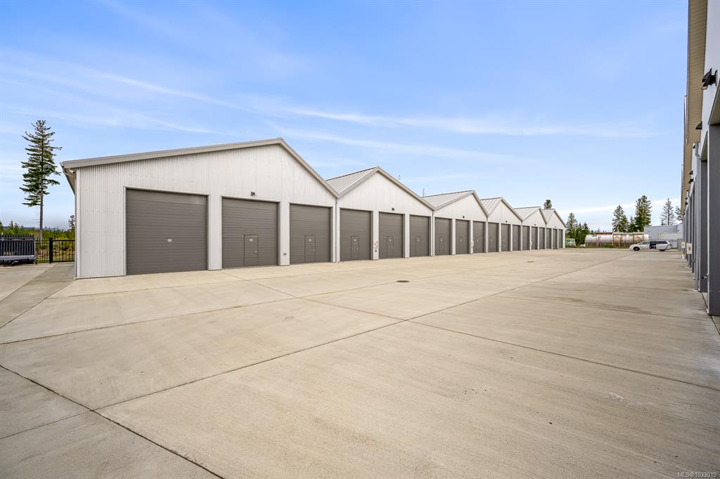 MLS® listing #31096032 for sale located at 2794 Beck Ave