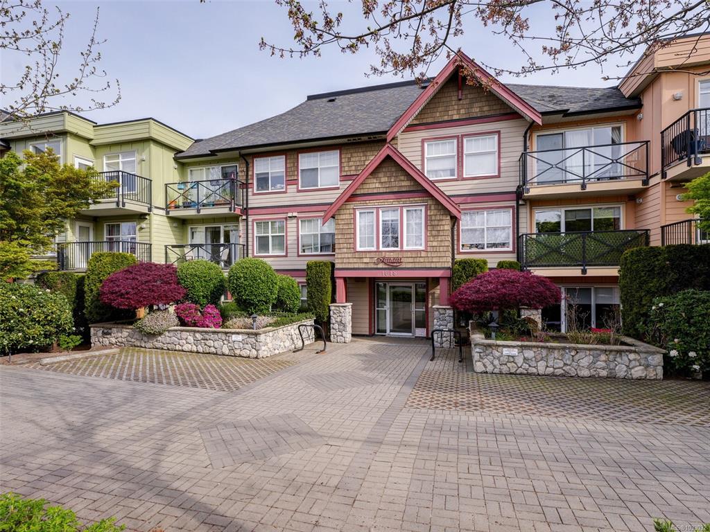 Second View of 1618 North Dairy Rd, Saanich, BC, V8T 3V5