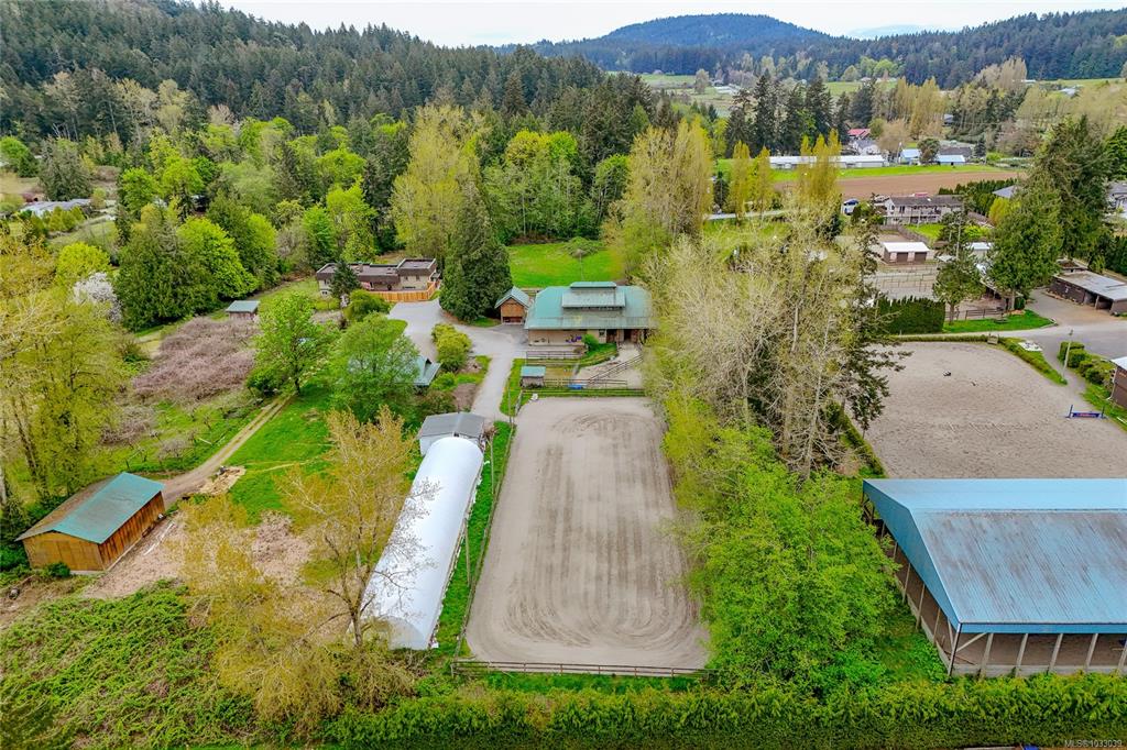 Third View of 2080 Bear Hill Rd, Central Saanich, BC, V8X 1M7