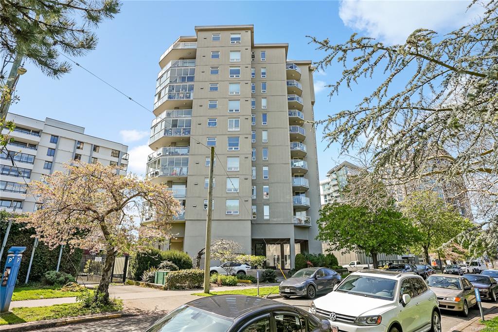 1015 Pandora Ave, 1033048, BC,