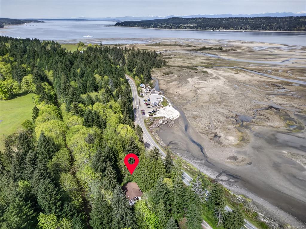 Third View of 7191 Island Hwy, Fanny Bay, BC, V0R 1W0