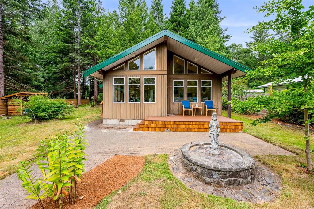 1677 Baikie Rd, 1033066, BC,