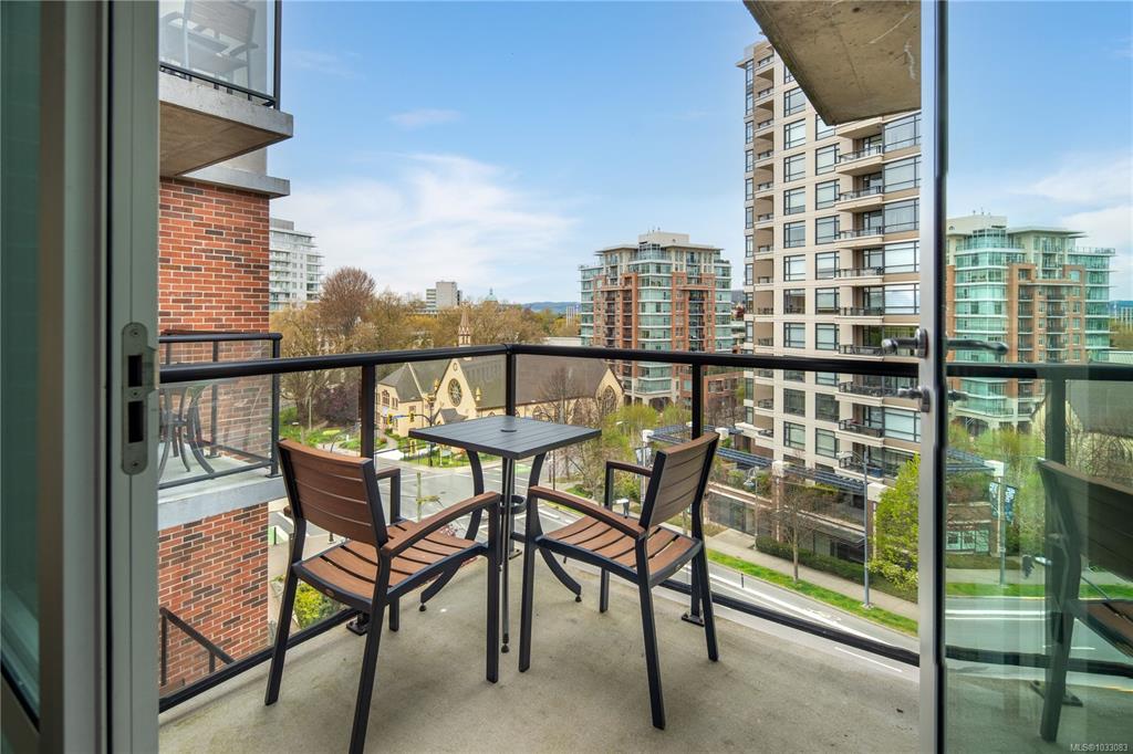 Third View of 810 Humboldt St, Victoria, BC, V8V 5B1