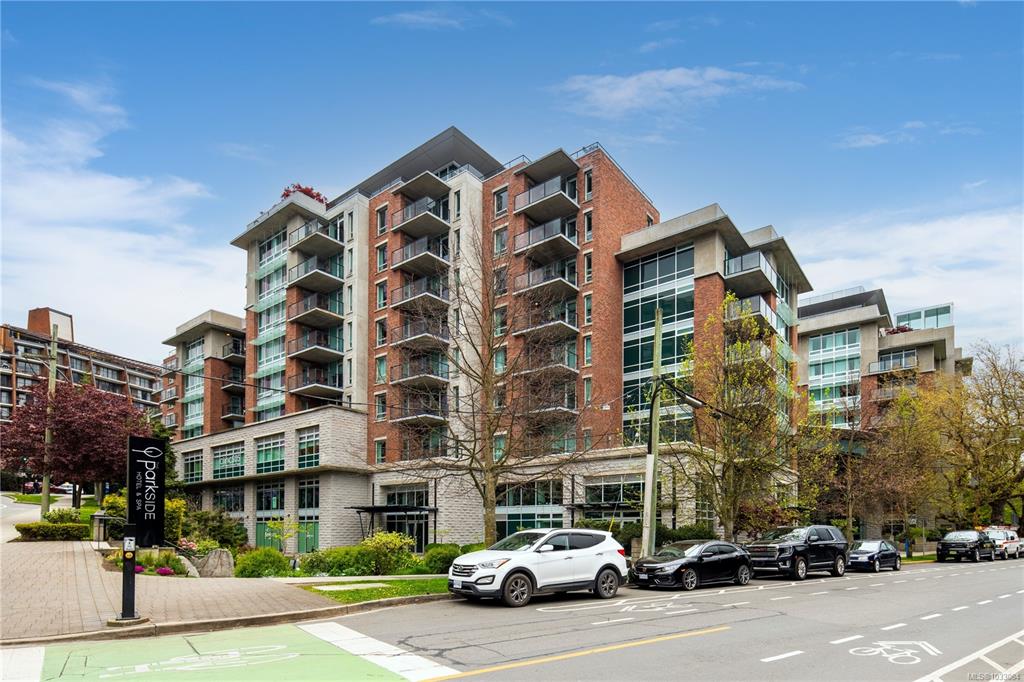 Third View of 810 Humboldt St, Parkside Hotel & Spa., Victoria, BC, V8V 5B1