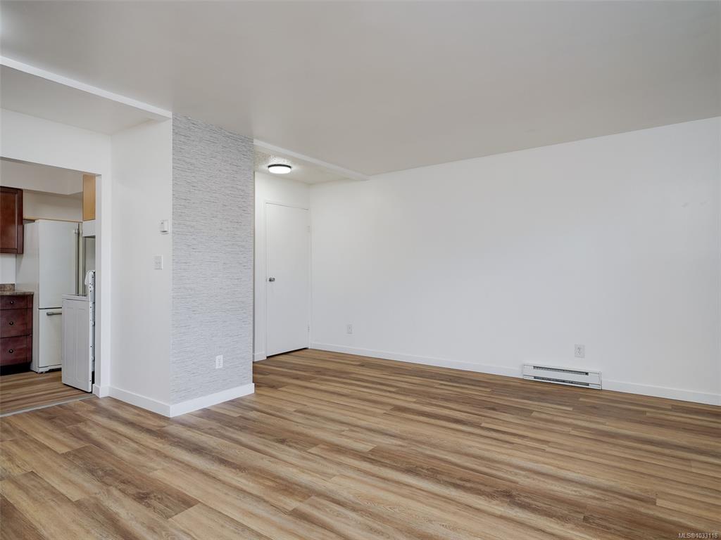 Fifth View of 740 Wilson St, Victoria, BC, V9A 3H2