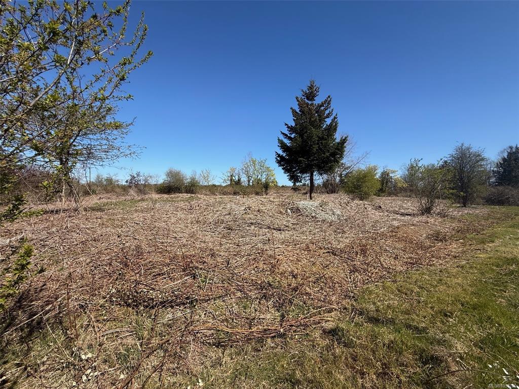 Main View of 9300 Willingdon Rd, North Saanich, BC, V8L 5V9