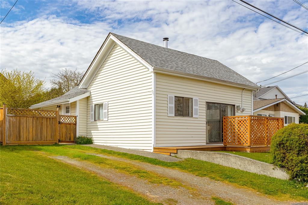 8138 Edmund St, 1033123, BC,