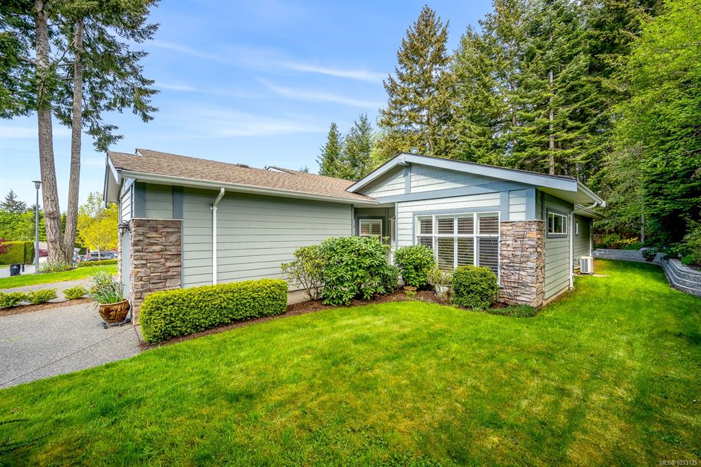 2001 Blue Jay Pl, 1033125, BC,