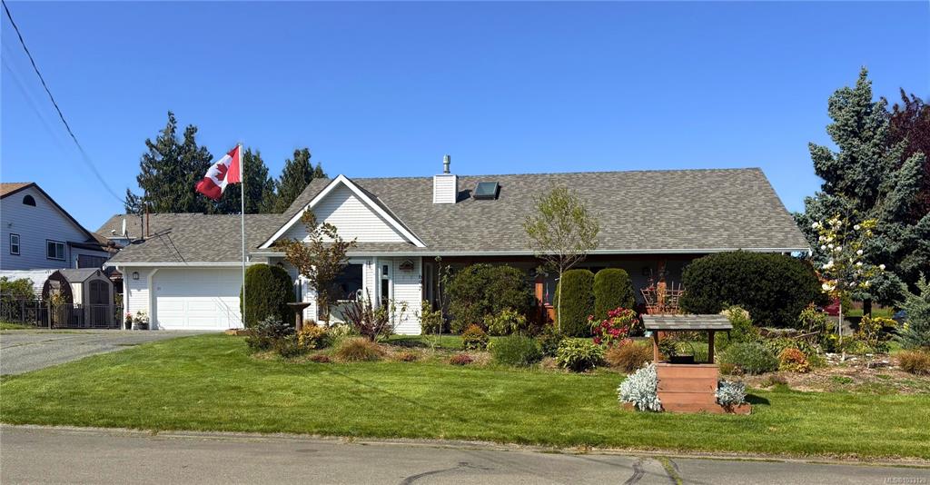 697 Woodburn St, 1033129, BC,