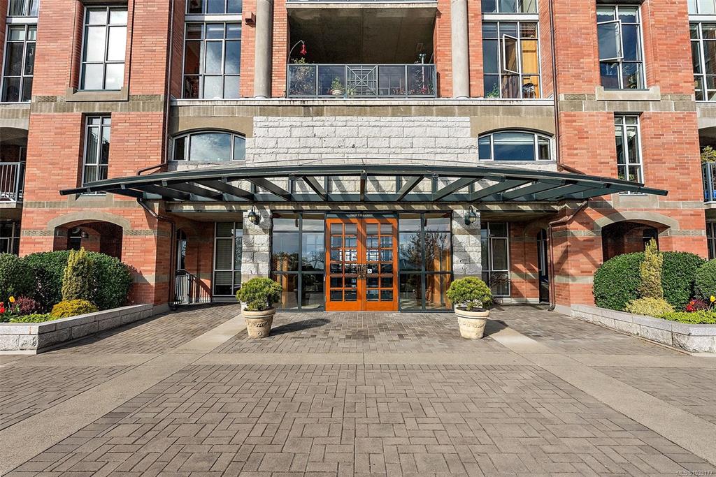 Fifth View of 21 Dallas Rd, Shoal Point, Victoria, BC, V8V 4Z9