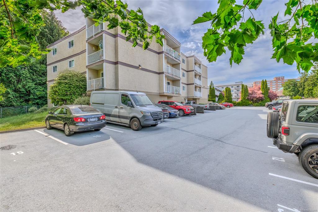 Fifth View of 1187 Seafield Cres, Seafield Place, Nanaimo, BC, V9V 1J9