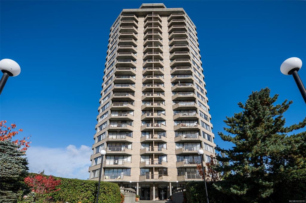 Third View of 620 Toronto St, Victoria, BC, V8V 1P7