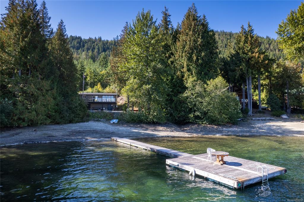 2180 South Lake Rd, 1033274, BC,