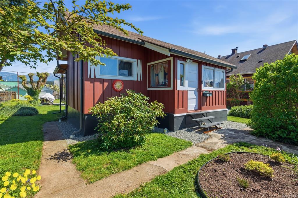 2861 8th Ave, 1033275, BC,