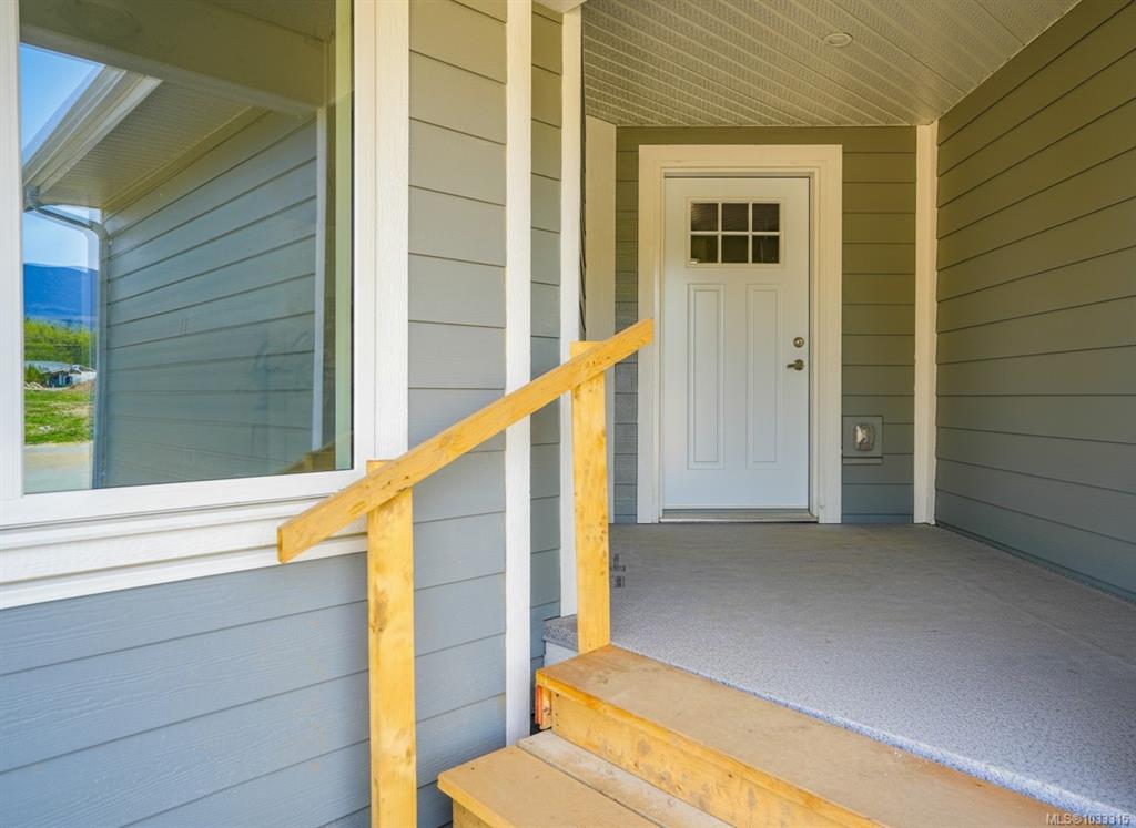 Fourth View of 5700 Pierce Rd, MOUNTAIN VIEW ESTATES Alberni Valley, Port Alberni, BC, V9Y 0A3