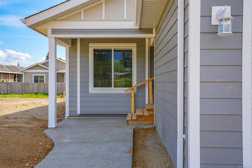 Fifth View of 5700 Pierce Rd, MOUNTAIN VIEW ESTATES Alberni Valley, Port Alberni, BC, V9Y 0A3