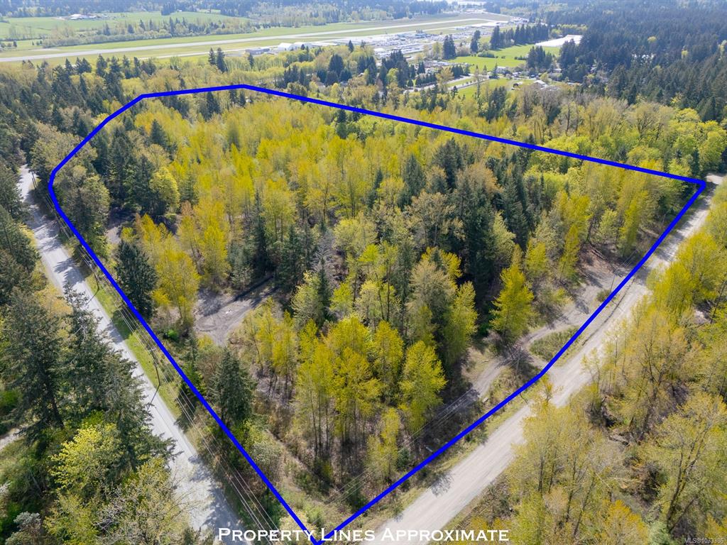Third View of 1685 Spruston Rd, Nanaimo, BC, V9X 1S8