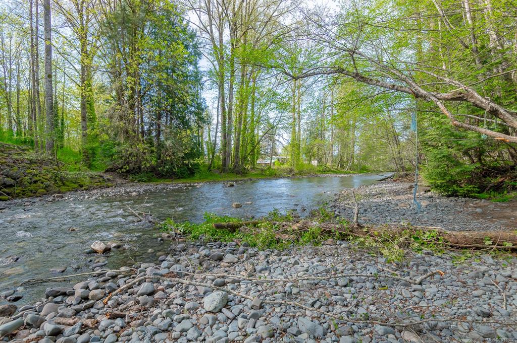 Fourth View of 1685 Spruston Rd, Nanaimo, BC, V9X 1S8
