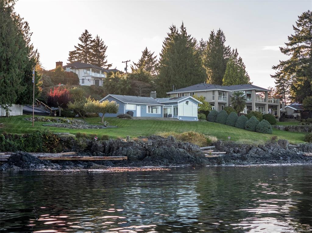 5020 5010 Fillinger Cres, 1033389, BC,