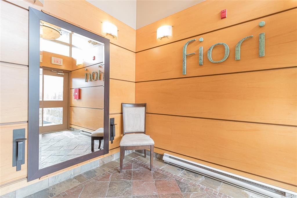 Third View of 1831 Oak Bay Ave, Fiori, Victoria, BC, V8R 1C3