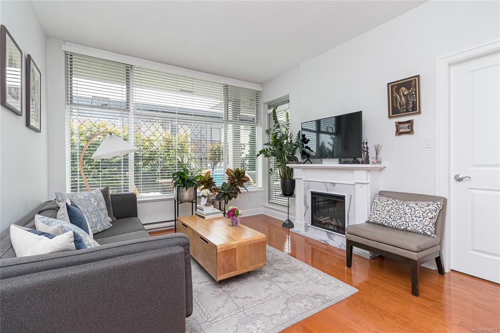 Fifth View of 1831 Oak Bay Ave, Fiori, Victoria, BC, V8R 1C3