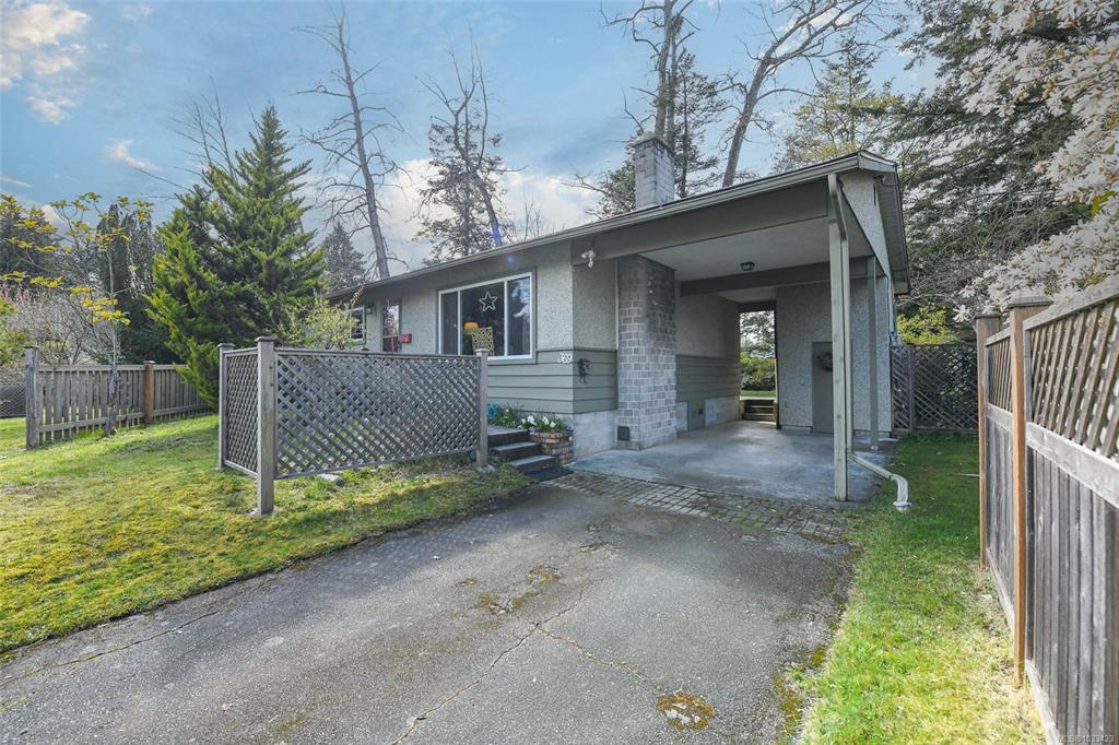 369 Douglas St, 1033423, BC,