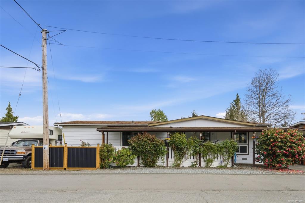 124 Cooper Rd, 1033436, BC,