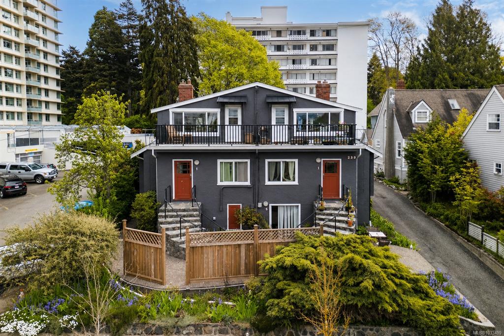 Second View of 239 St Andrews St, Victoria, BC, V8V 2N1