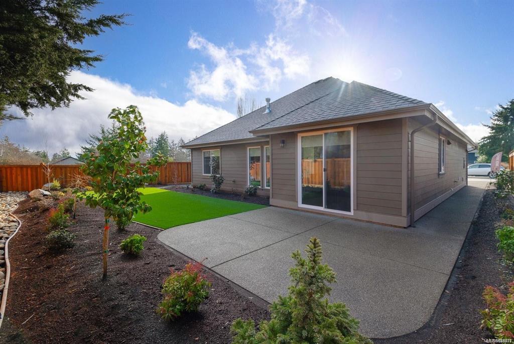 Fifth View of 409 Hummingbird Pl, Parksville, BC, V9P 1K1