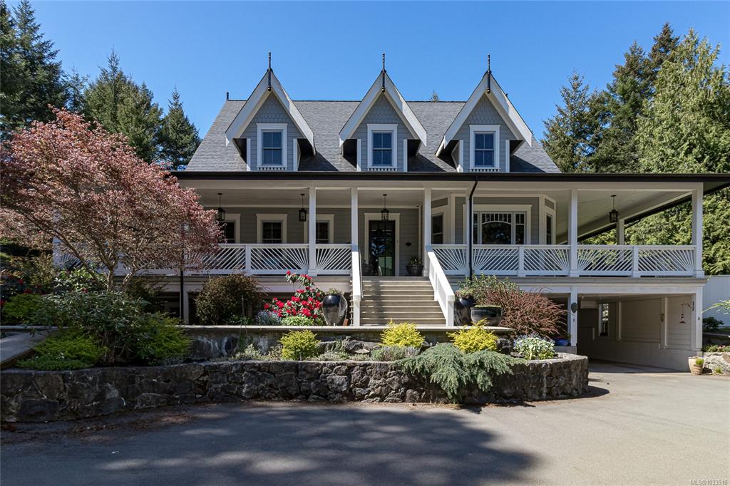 643 Southwood Dr, 1033516, BC,