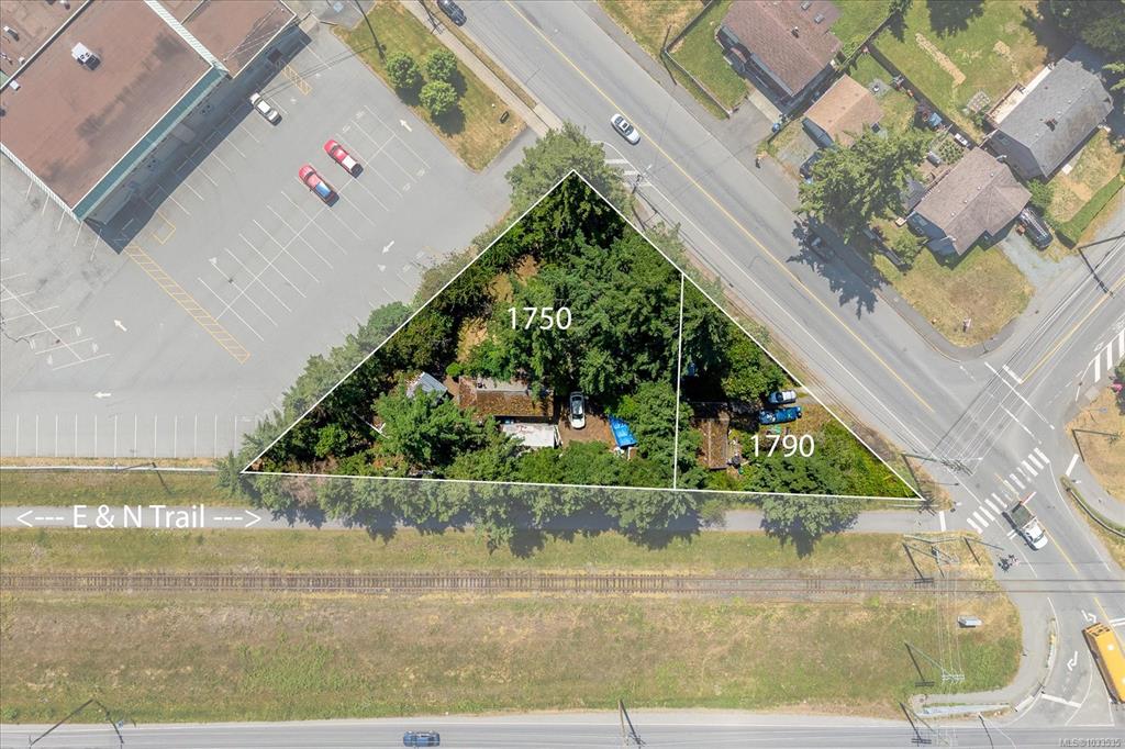 Fourth View of 1790 Waddington Rd, Nanaimo, BC, V9S 4W3