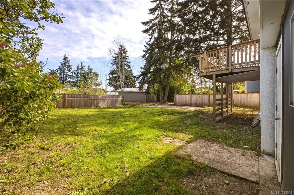 Fifth View of 428 Howard Ave, Nanaimo, BC, V9R 3S4