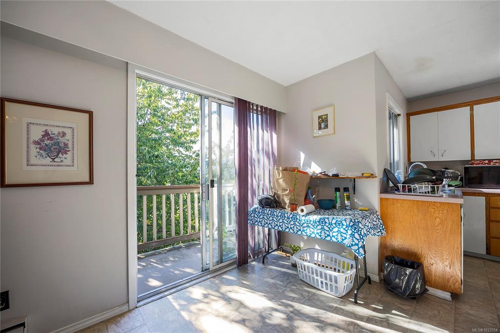 Fifth View of 1575 Townsite Rd, Nanaimo, BC, V9S 1M9