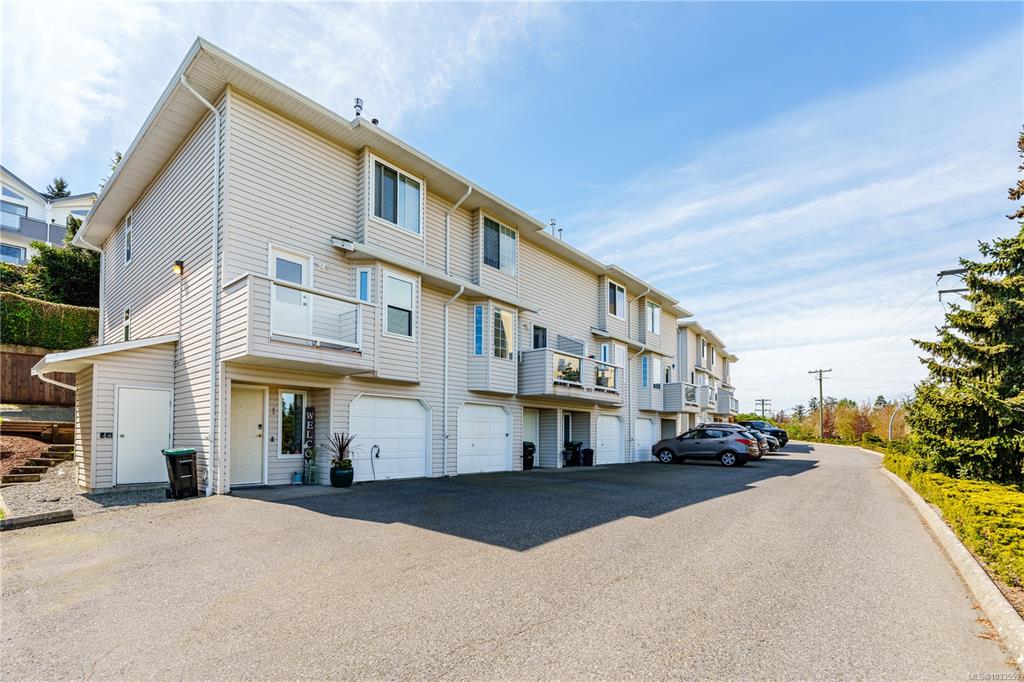 1663 Dufferin Cres, 1033559, BC,